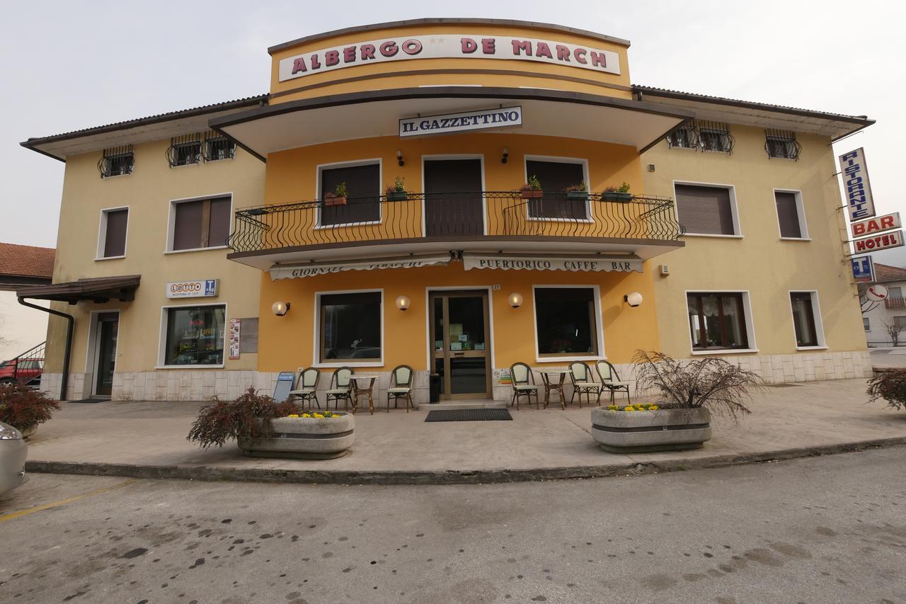Albergo De March Farra d'Alpago Exteriér fotografie